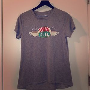 Friends central perk t-shirt